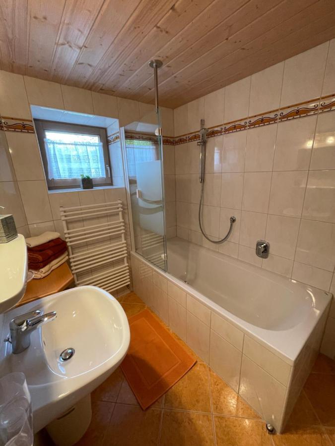 Ferienwohnung Rauch Mathilde Schwendau Exteriör bild