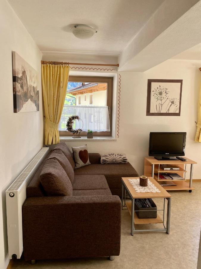Ferienwohnung Rauch Mathilde Schwendau Exteriör bild